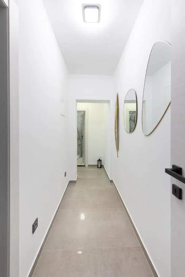 Elegant, Cozy Apartment Near Split Kastela 0*,